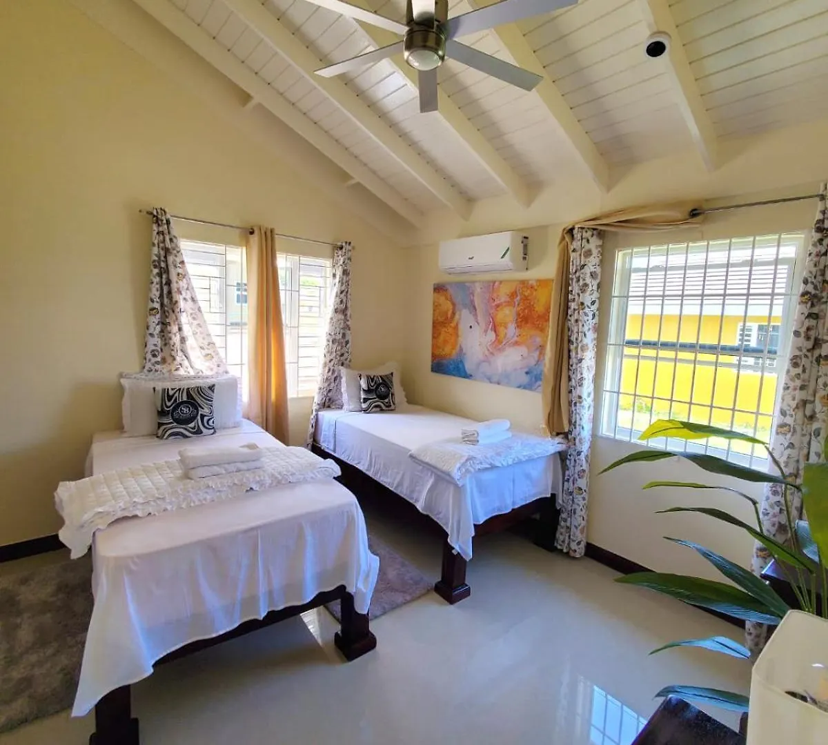 The Surada Bay 2 Bedrooms Old Harbour Appartement